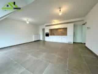 Duplex te Koop Namen - 2 slaapkamers, terras, parking