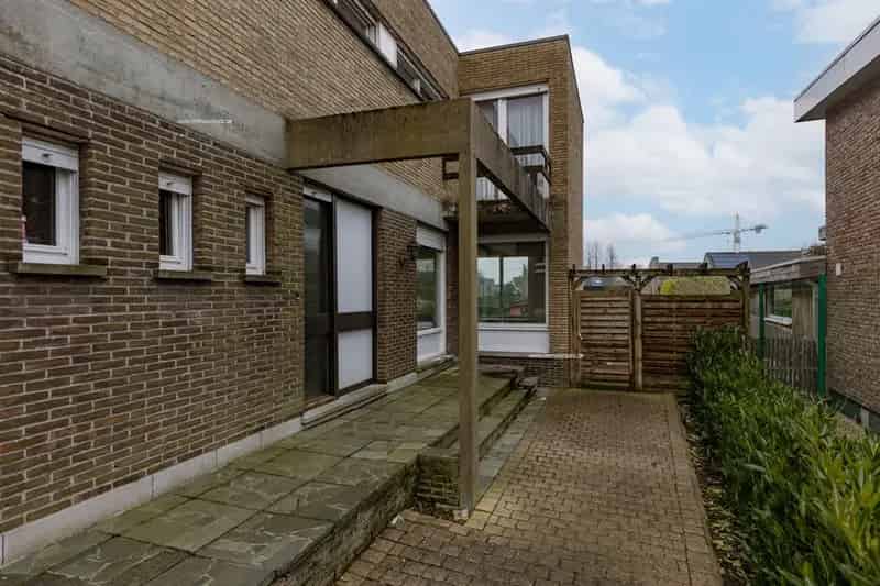 Ruime woning 5 slaapkamers Lichtervelde
