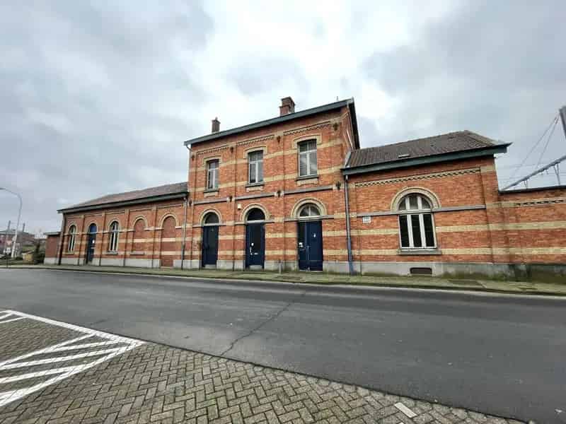 Te Koop Voormalig Treinstation Zwijndrecht 1849