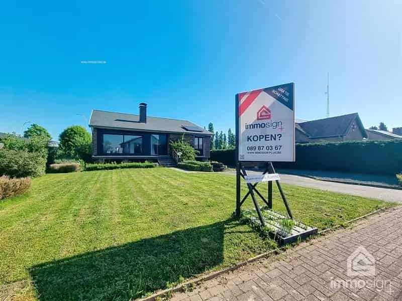 Eengezinswoning te Bree 3 slaapkamers 263m²
