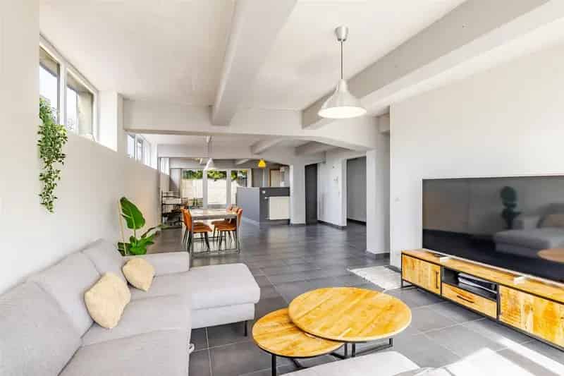 Appartement te huur Ten-Ede 2 slaapkamers groot terras garage