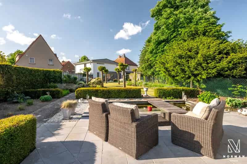 Huis te huur Kuurne 5 slaapkamers 1288m²