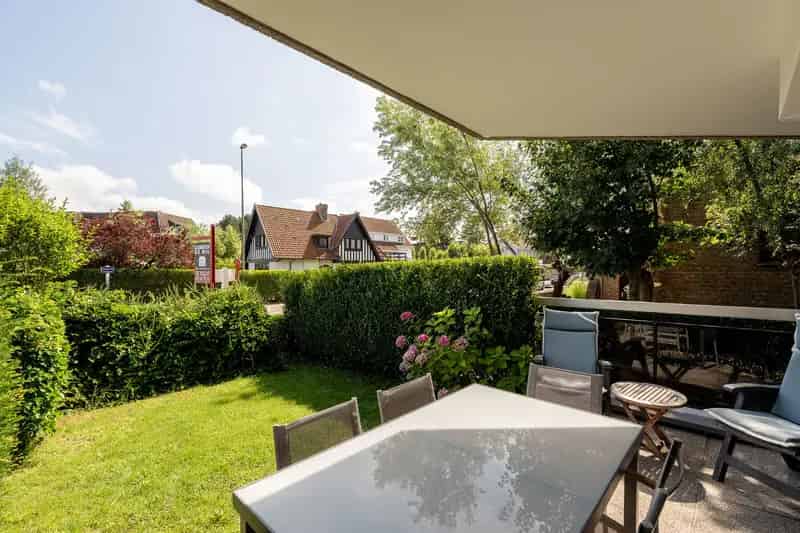Appartement te huur Zoute: Gelijkvloers 2 slaapkamers 2 badkamers terras
