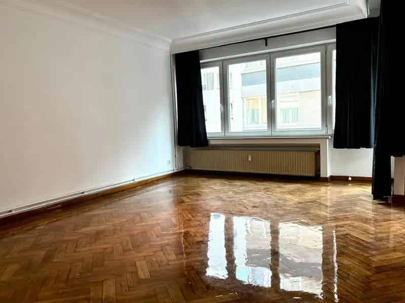Appartement te Huur Nabij HEC Louvain-la-Neuve