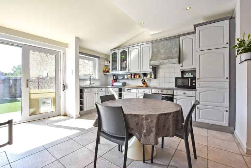 Huis te koop Diksmuide: Instapklare woning met tuin