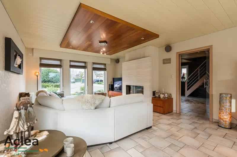Moderne Vrijstaande Woning Eeklo