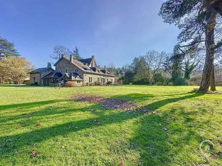 Huis Te Koop Ardennen: Authentieke Woning met 2ha Grond Nabij Ninglinspo