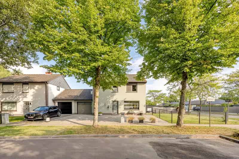 Huis te koop Berendrecht 3 slaapkamers tuin zwembad