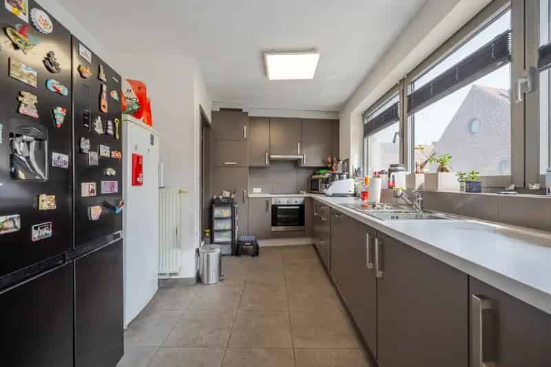 Huis te koop Roeselare: Instapklare woning met garage