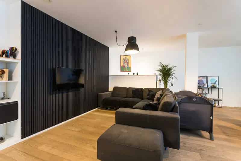 Appartement met grote loods te koop Izegem