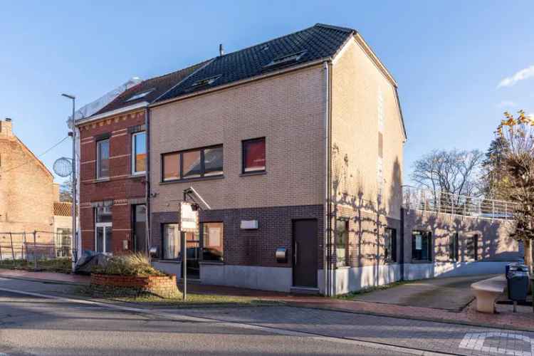 Huis te huur Moerbeke-Waas: Ruime woning met terras