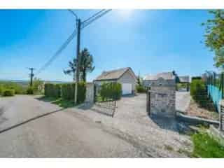 Huis te koop Noiseux - Villa met bijgebouw en tuin