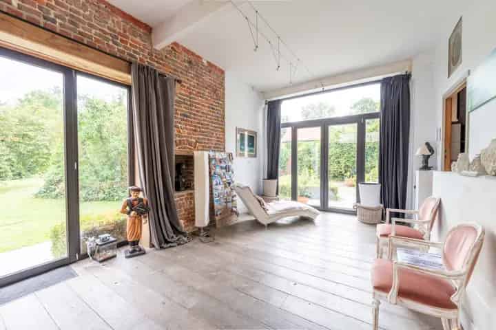 Cense Brûlée 26: Ruime 7 Slaapkamers Villa met Zwembad en Sauna