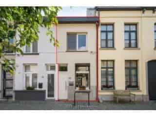 Huis te koop Lier Instapklare woning gerenoveerd 2 slaapkamers
