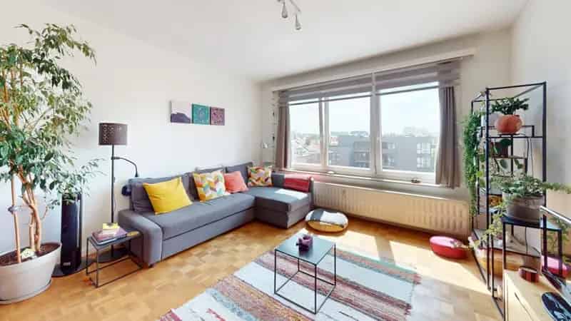 Appartement te Evere 64m2 Nabij Centrum