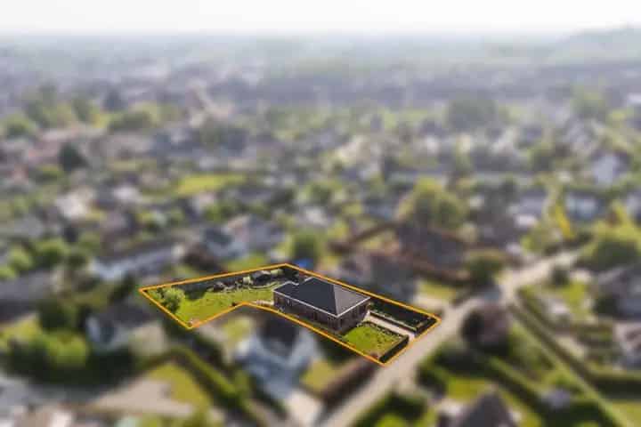 Huis te koop Ronse: Rustige woning met uitstekende bereikbaarheid