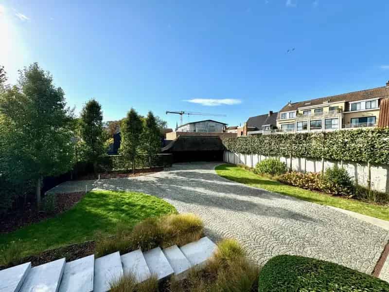 Exclusieve Villa 4 slaapkamers Tuin Garage Carport 1553m²