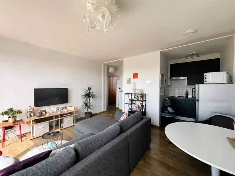 Edegem Dakappartement te huur 1 slaapkamer 2 terrassen