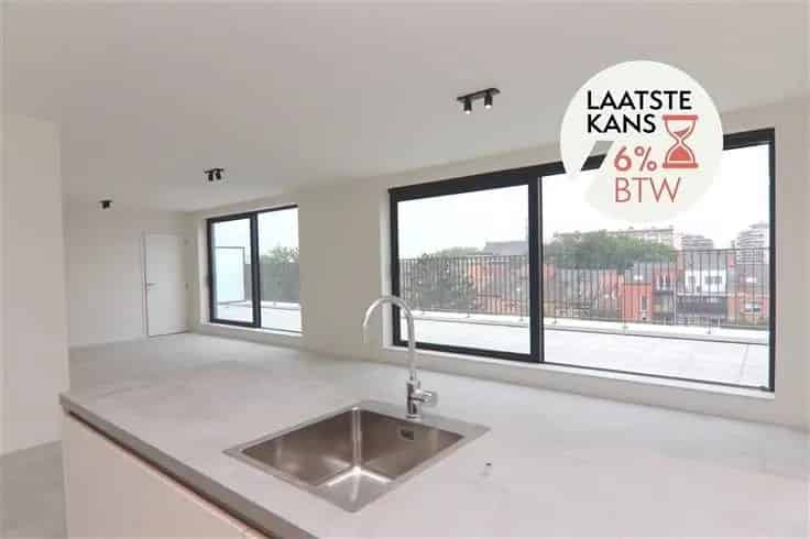 Penthouse Hasselt 2 slaapkamers 2 terrassen Parking