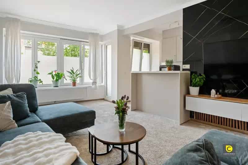 Gerenoveerd 2 Slaap Appartement Stadscentrum