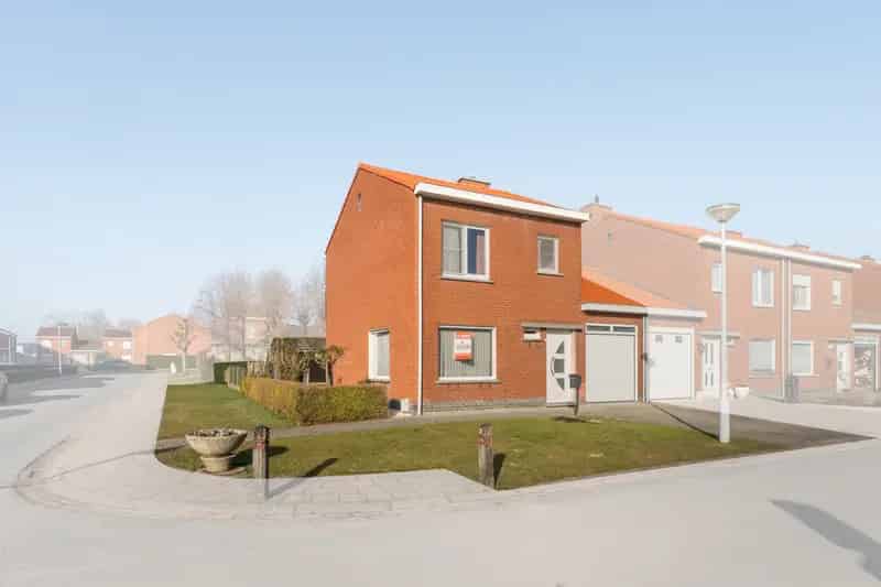 Huis te Huur Ardooie Centrum: Gezinswoning Rustige Ligging