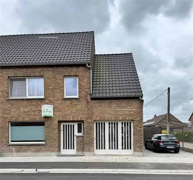 Te Huur: Ruime woning 3 slaapkamers Koekelare