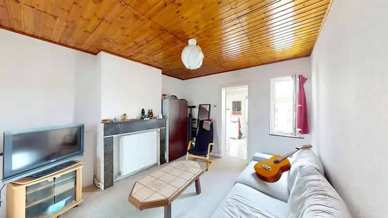 Appartement te Schaerbeek  Meiser  Studio 49m²
