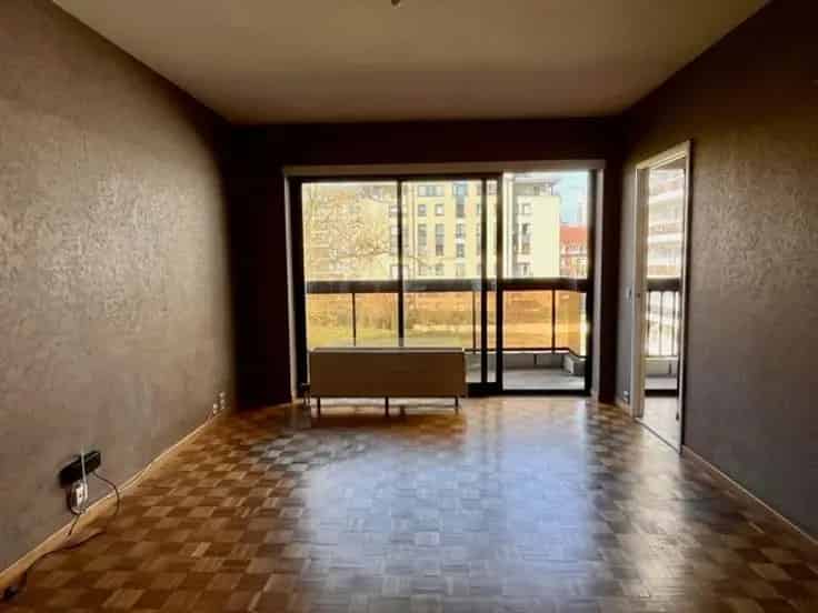 Appartement te Koop Anderlecht 57m2 Terras Binnettuin