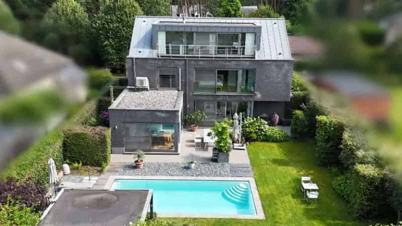 Moderne Villa 389m² met Zwembad