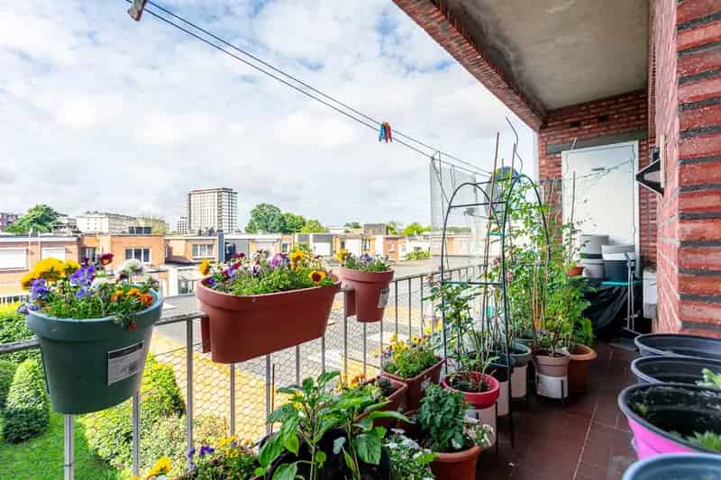 Te renoveren appartement Antwerpen 2 slaapkamers 107m²