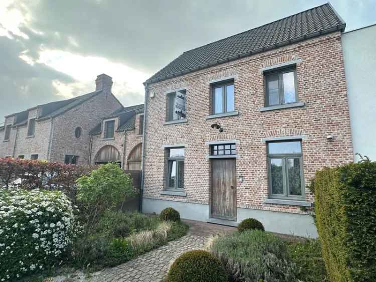 Huis te huur 4 slaapkamers landelijke stijl