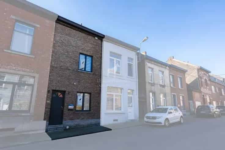 Huis te Koop Lodelinsart 2 Slaapkamers Garage Terras