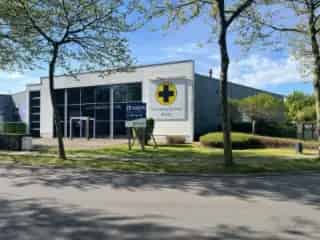 Magazijn te Koop Hoboken 419m² Kantoren 388m² Buitenterrein 1627m²