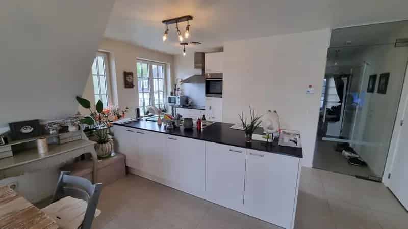 Ruim appartement te huur nabij centrum De Pinte