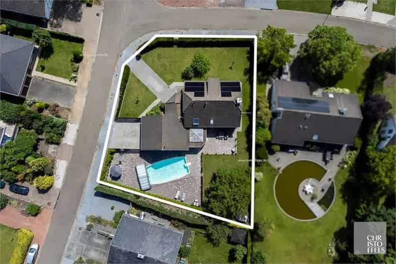 Villa te Koop Lanaken 4 slaapkamers Zwembad