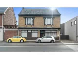 Huis te koop Rekem 4 slaapkamers 2 garages