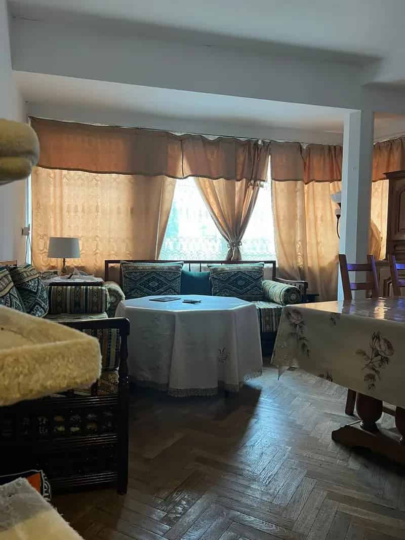 Appartement te huur nabij Parc Duden 70m² te renoveren