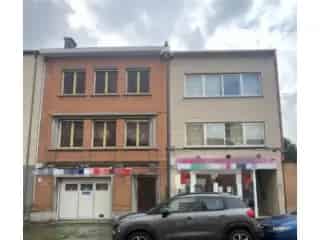 Garagebox te koop Anderlecht - Multifunctioneel pand 320m²