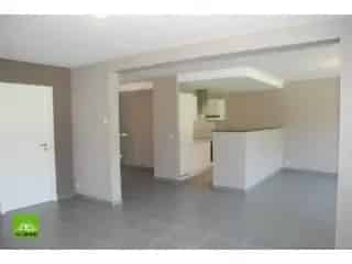 Appartement te Huur Mont 110m2 2 slaapkamers Tuin Nabij CHU