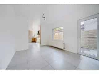Huis te koop te  Chatelet - 3 slaapkamers, tuin en terras