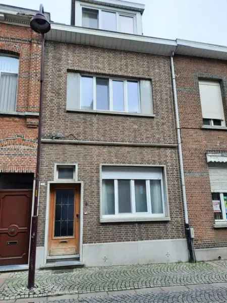 Rijwoning 4 slaapkamers Duffel Centrale ligging