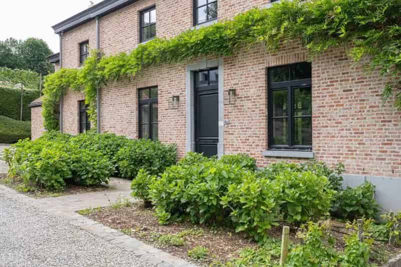 Villa te Lasne 375m² met Zwembad en Panoramisch Terras