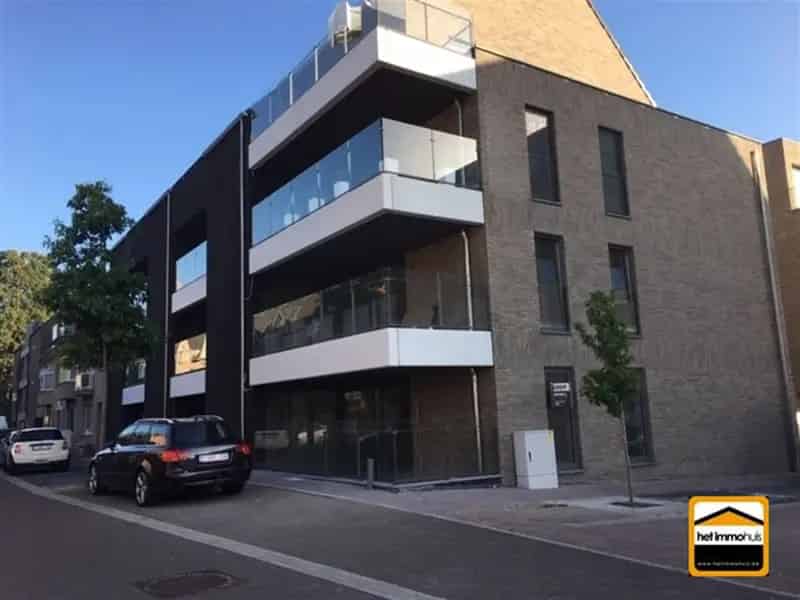4 Ondergrondse Autostaanplaatsen Diepenbeek Centrum
