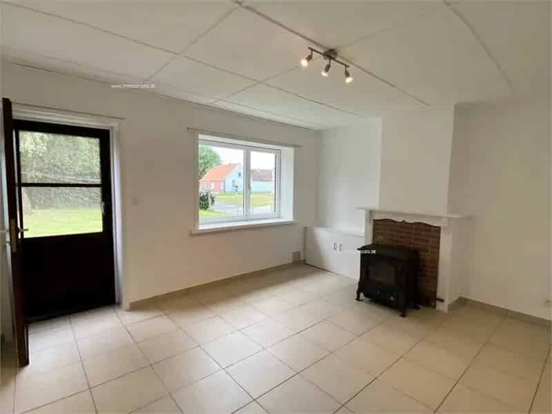 Gerenoveerde woning te huur Zeveren 1 slaapkamer