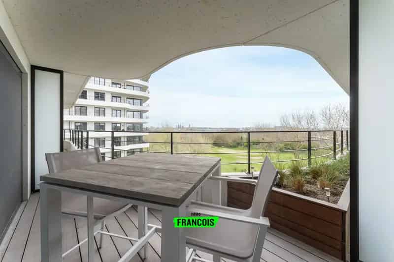 Modern Appartement te Oostende met Zonnig Terras