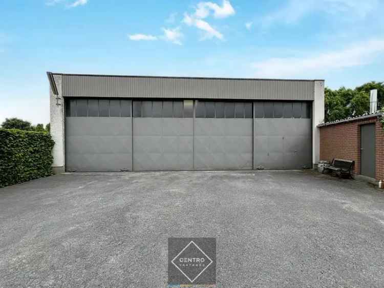 Magazijn te huur Roeselare 300m²