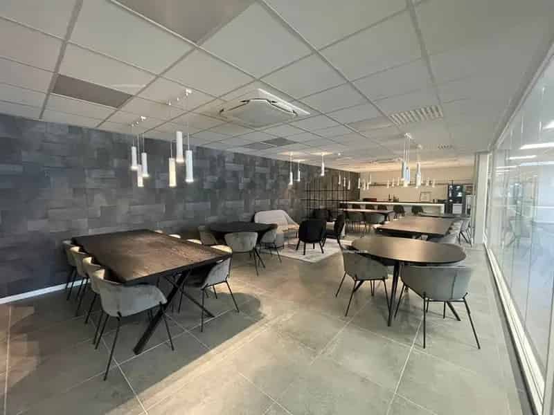 Kantoorruimte te huur Lochristi Idola Business Center