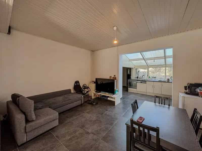 Charmante woning met 2 slaapkamers en koertje