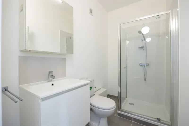 Gerenoveerd Starterappartement Antwerpen Nabij Slachthuissite