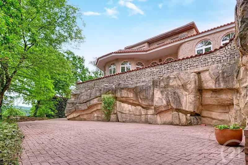 Huis te huur Rotselaar: Exclusieve villa 700m² met atelier